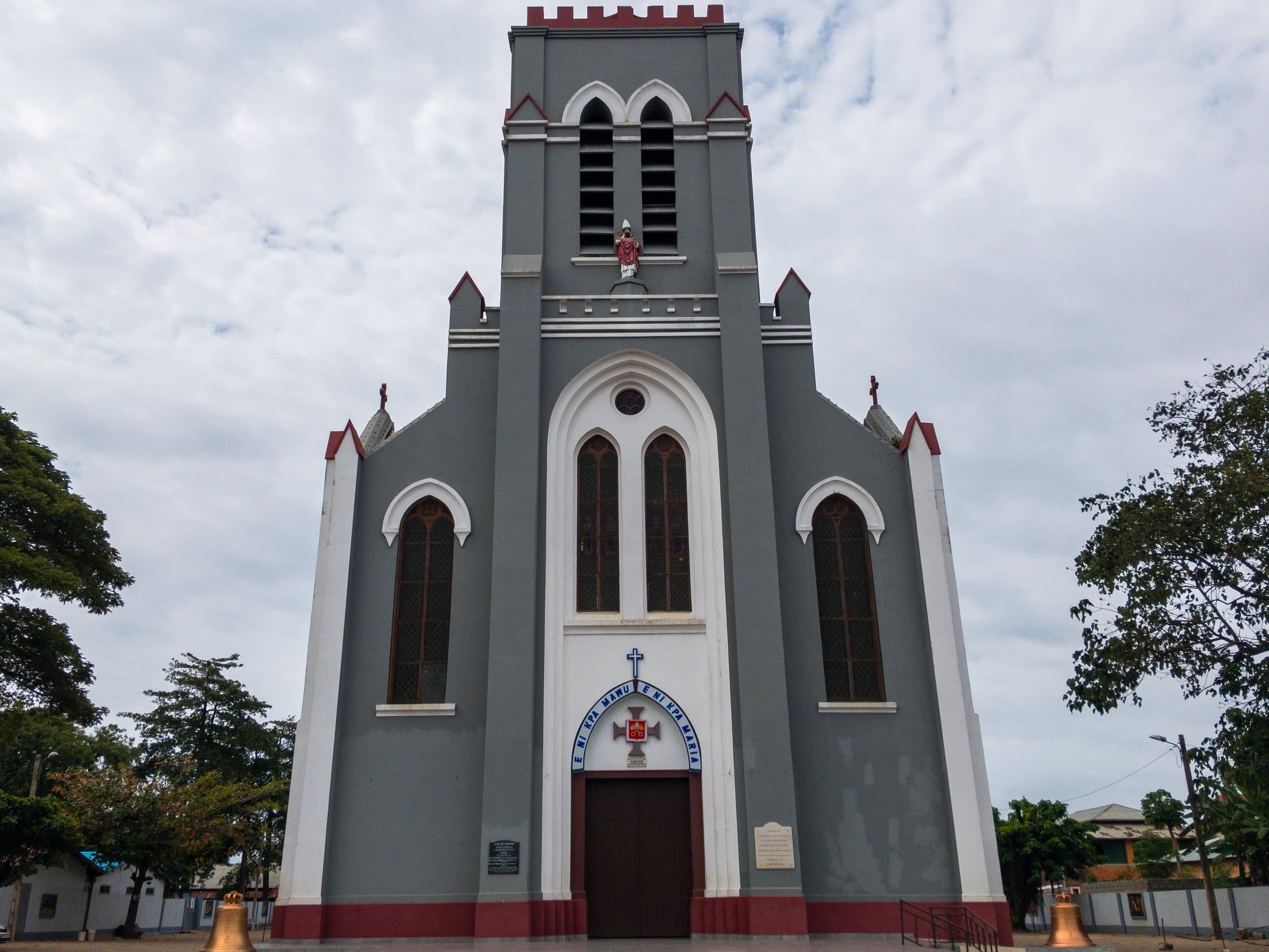 Façade de la Basilique de l’Immaculée Conception de Ouidah